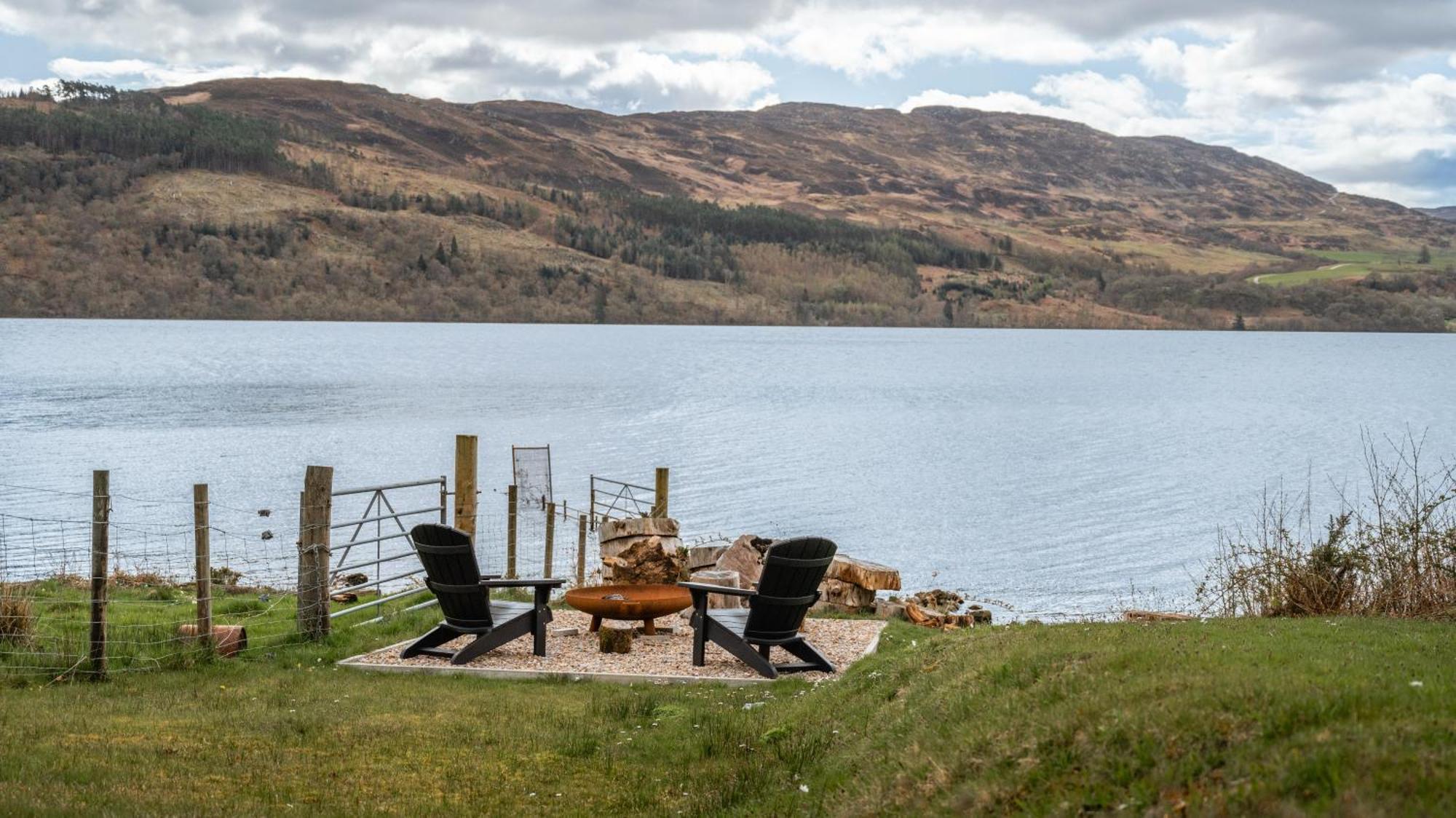 Loch Ness Cottage ฟอร์ตออกัสตัส ภายนอก รูปภาพ